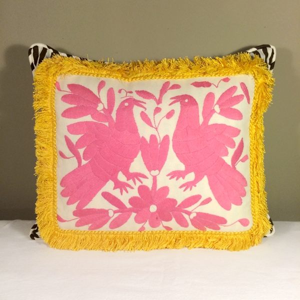 Mexican Otomi Pillow - Birds in Light Pink